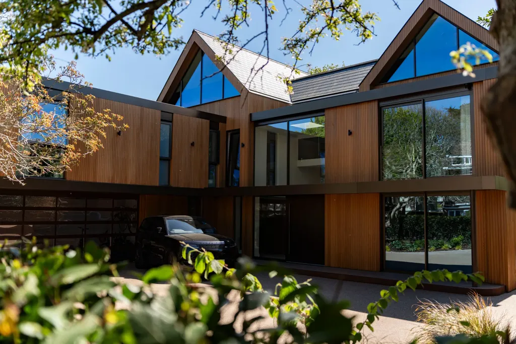 Casa con 5 camere a Mudeford