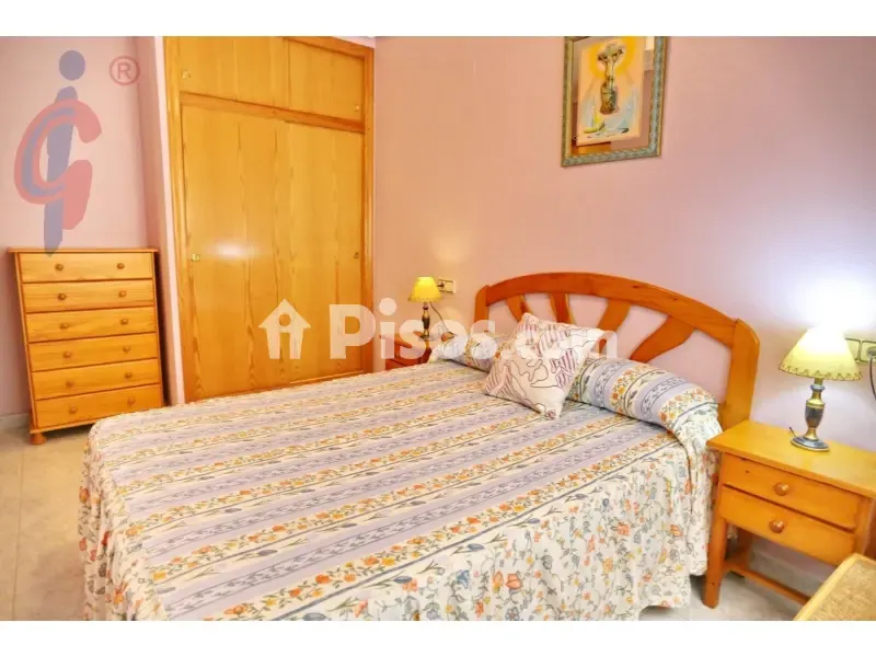 Magamistoad - East-Facing Apartment with Terrace in Guardamar
