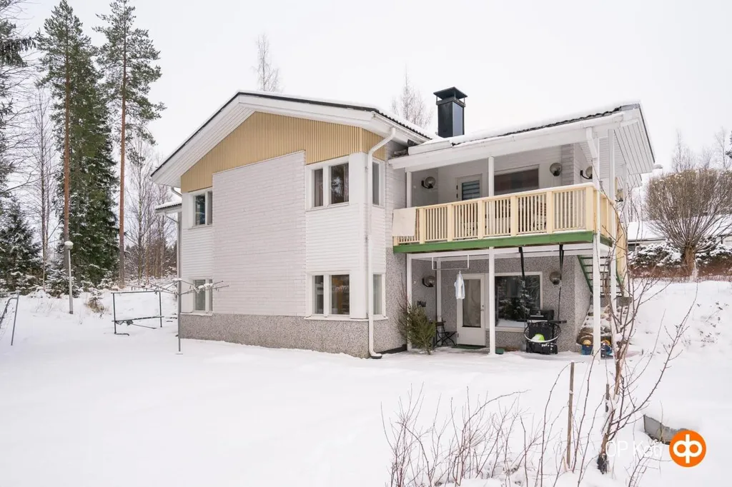 6-toaline maja asukohas Laukaa