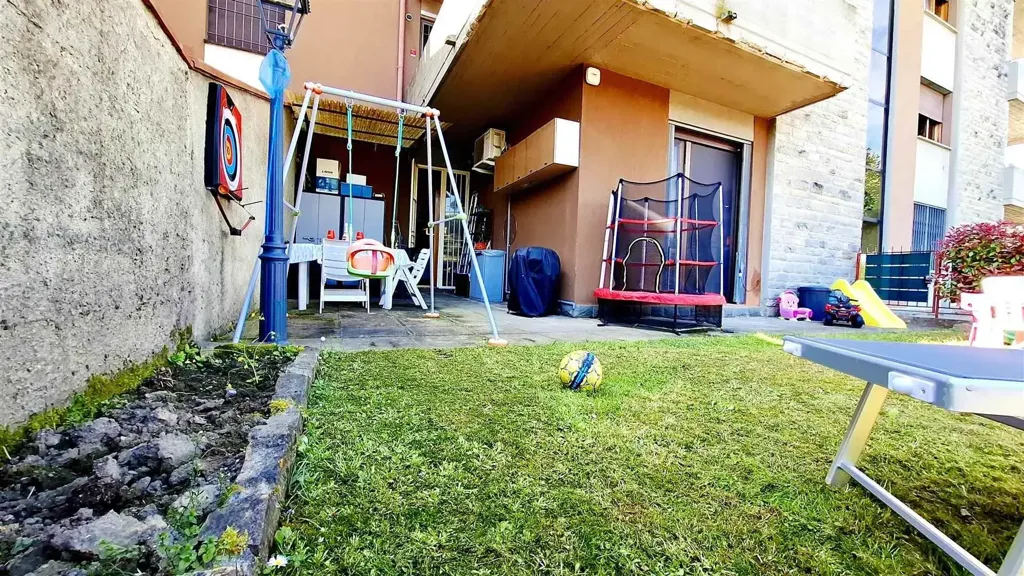 Aed - Rustic Apartment with Private Garden in Lastra a Signa