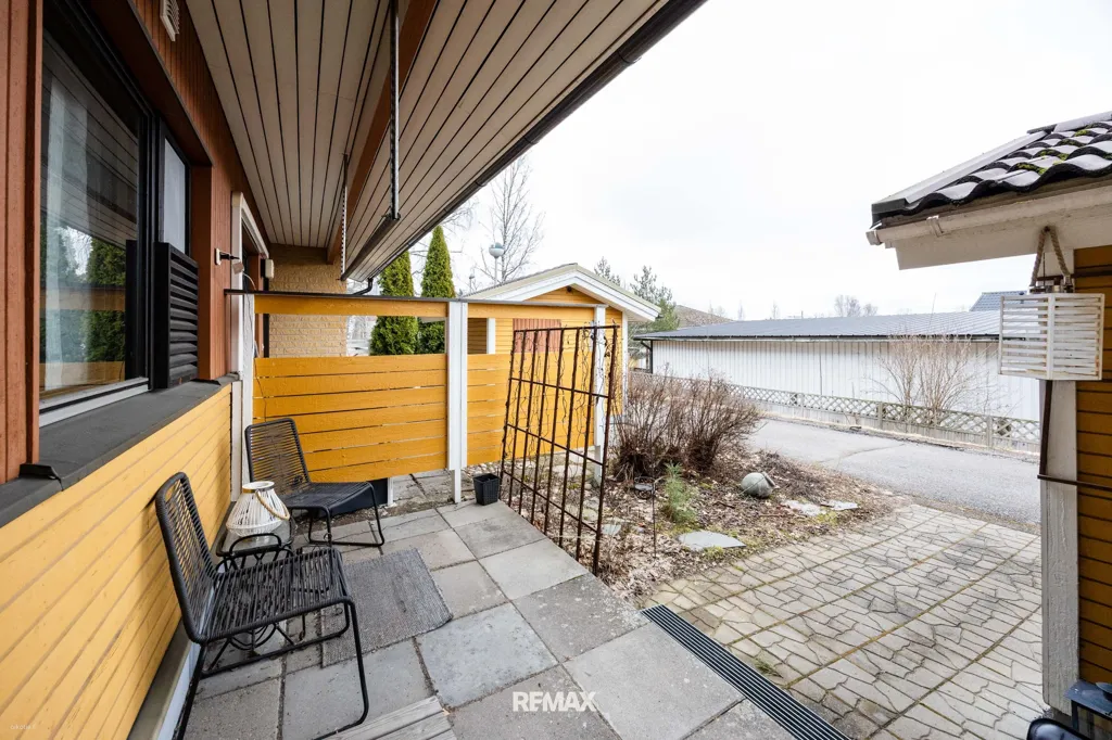 Aed - Detached Bungalow with Garden in Lohja