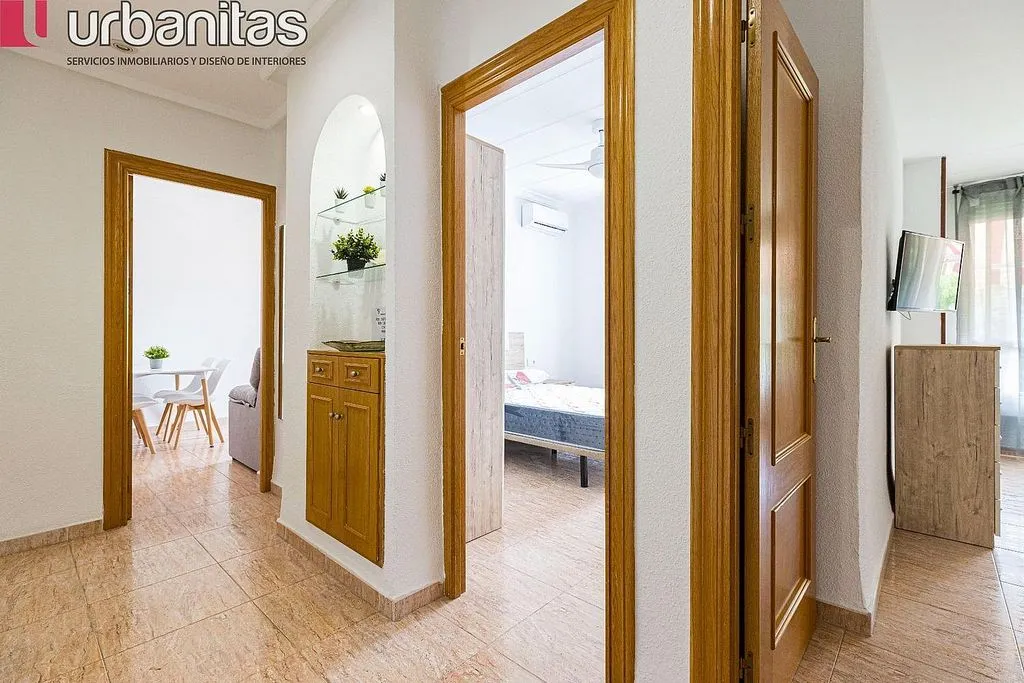 Chambres - Furnished Flat with Terrace in Vistabella