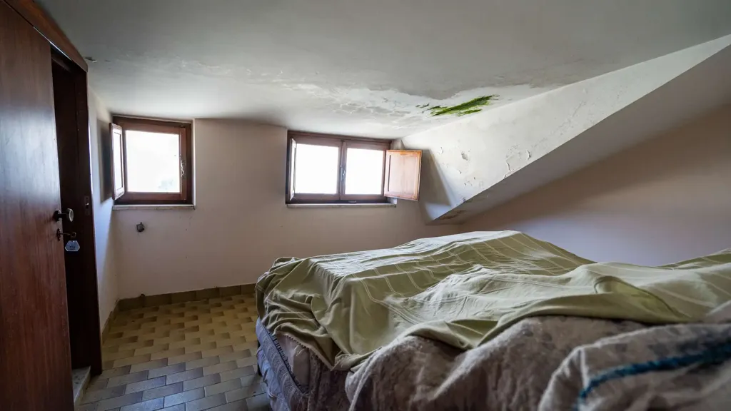 Magamistoad - House Portion with Terrace in Fiuggi