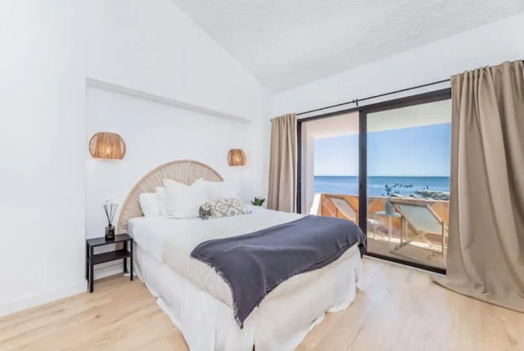 Chambres - Seaside Villa with Private Beach in Estepona
