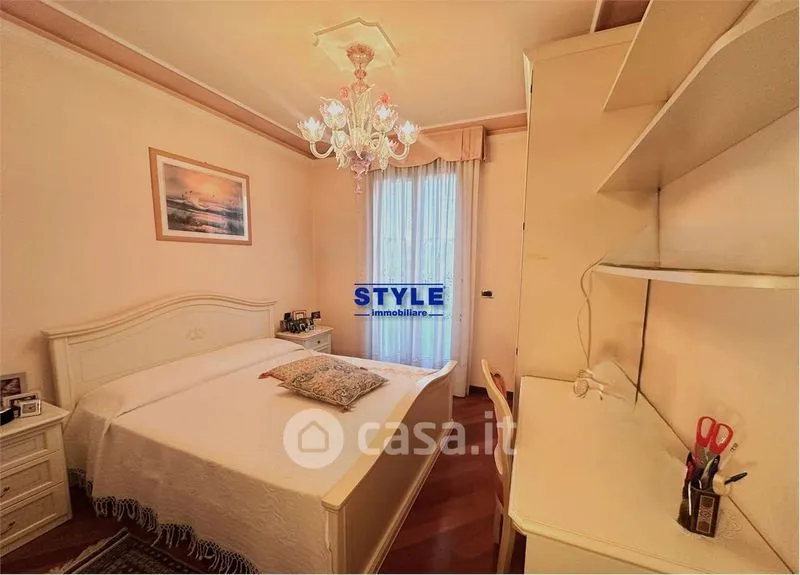 Chambres - Contemporary Villa with Soffit Levels in Camponogara