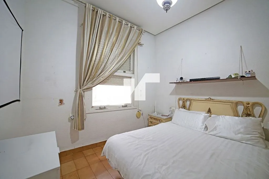 Magamistoad - Three-Storey House with Terraces in Vila-real Centre