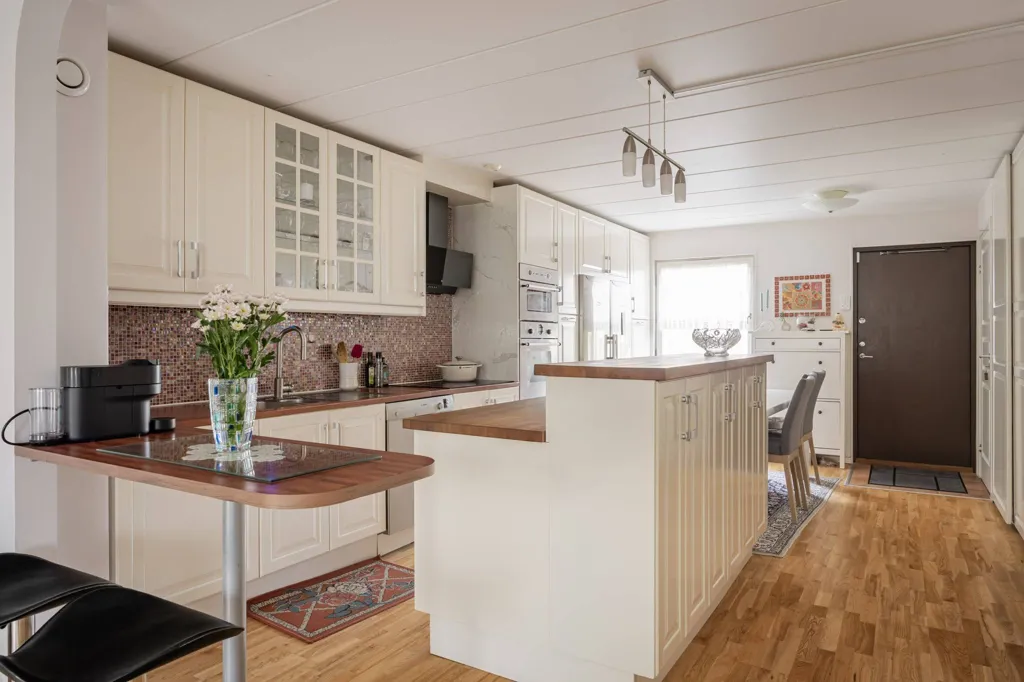 Maison 6 pièces à Huddinge kommun