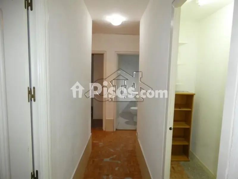 Entrée - Spacious Apartment with Terrace in Usera, Madrid
