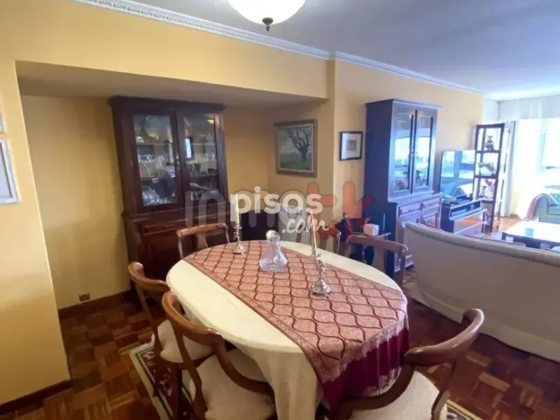 Salle à manger - Apartment with Sea Views in Ferrol