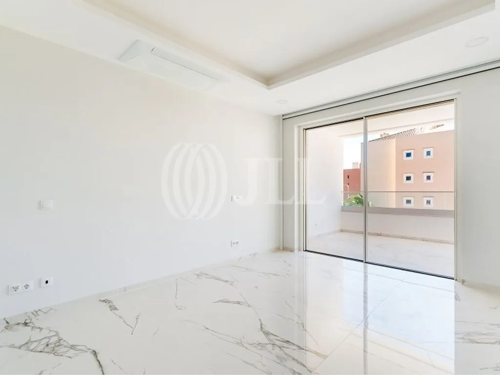 Stanze - Luxury Apartment with Pool in Lagos