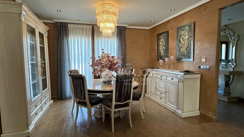 Salle à manger - Luxury Chalet with Tropical Pool in Aspe