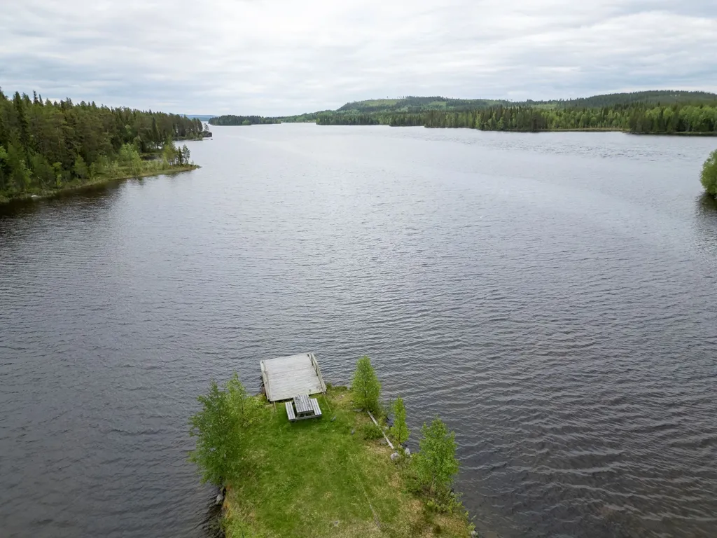 Vue aérienne - Strand-adjacent Farmstead with Three Cottages in Västerbotten