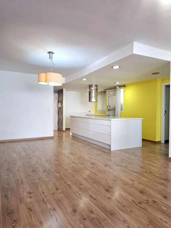 Elutuba - Apartment with Terrace in Burjassot