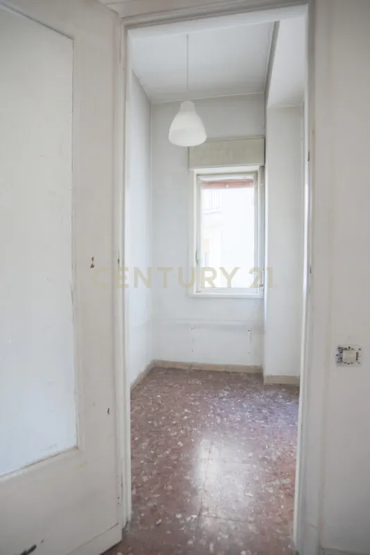 Pièces - Bright Apartment with Balcony in Catania