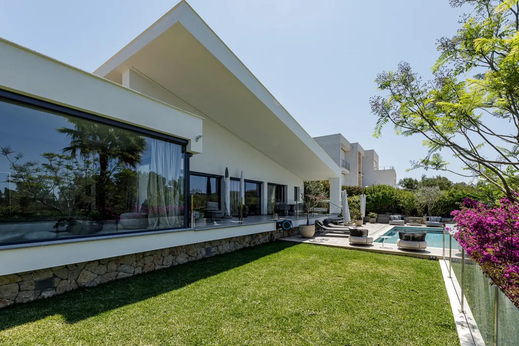 Piscine - Contemporary Villa with Pool in Calvià