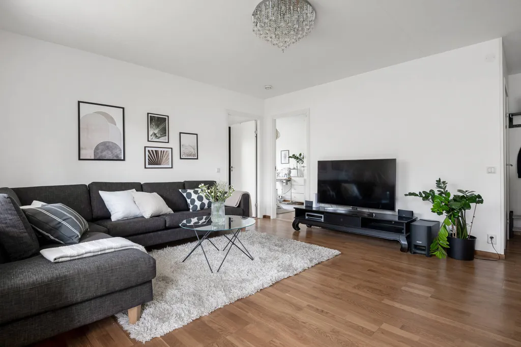 Elutuba - Spacious 3-Bedroom Flat with Terrace in Hässelby Strand