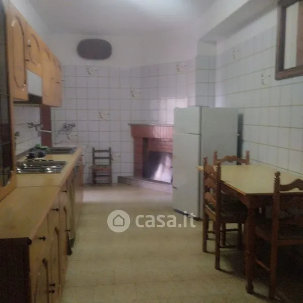 Köök - Apartment with Balcony and Garden in Grassano