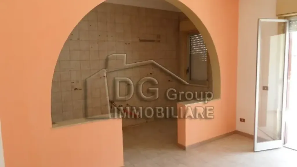 Esik - Bright Apartment with Balcony in Alcamo