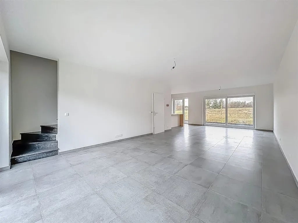 Living Room - 3-Faced House with Terrace in Cle sur l'Heure