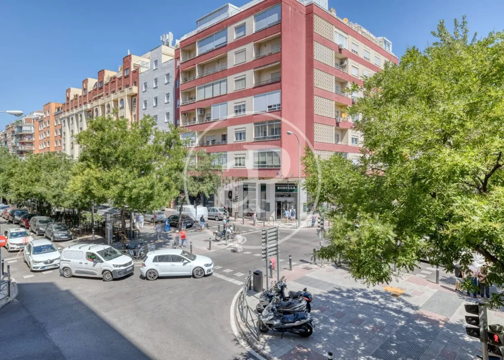 Välivaade - Apartment with Ascensor in Retiro