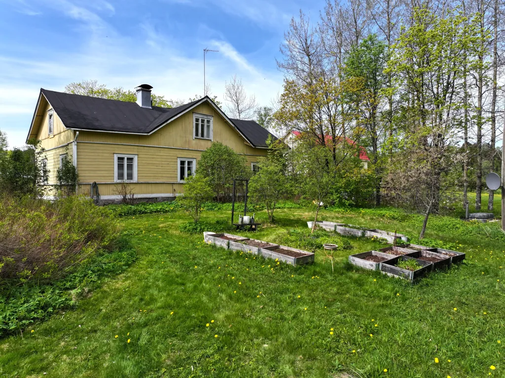 Aed - Historic Cottage with River View in Porvoo