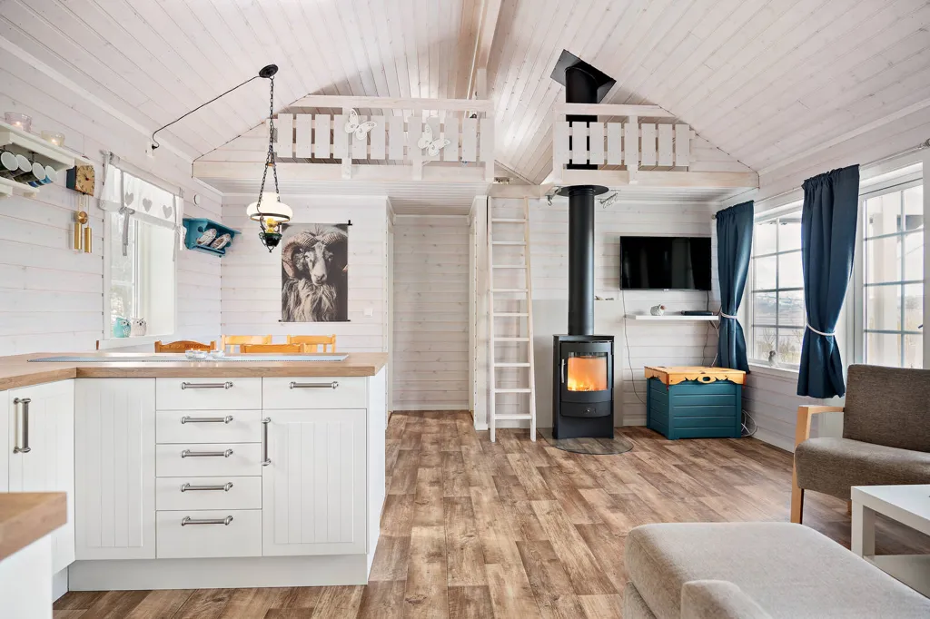 Cucina - Scenic Cabin with Pool in Nesnastrand