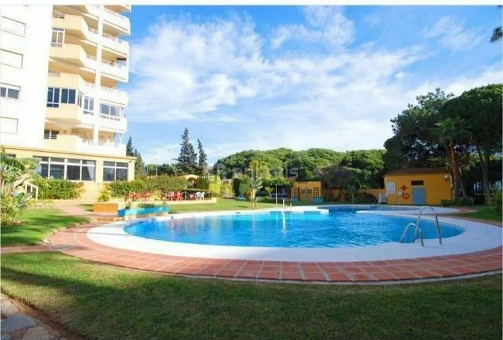 Bassein - First-Line Beach Apartment with Pool in Ur Algaida
