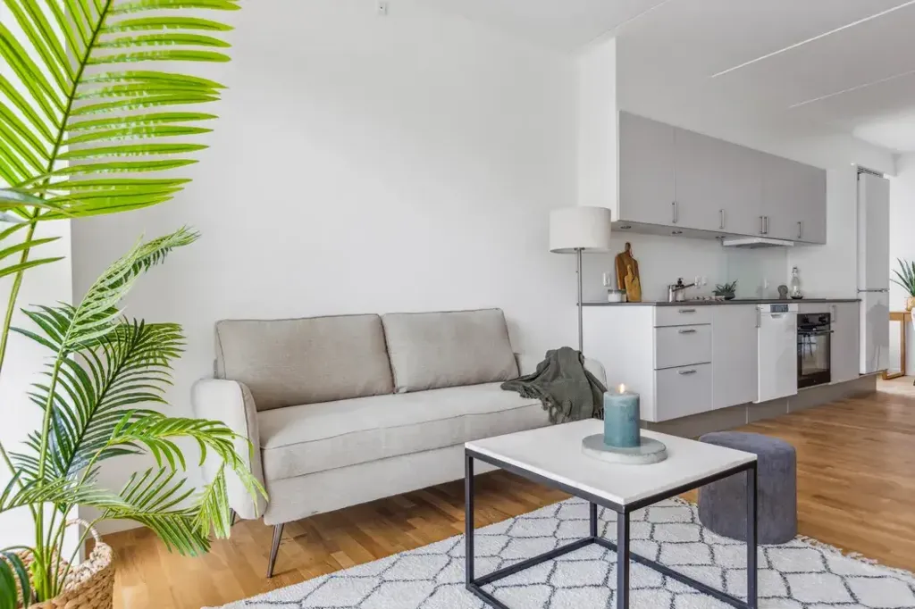 Elutuba - 3-Bed Flat with Balcony in Odense