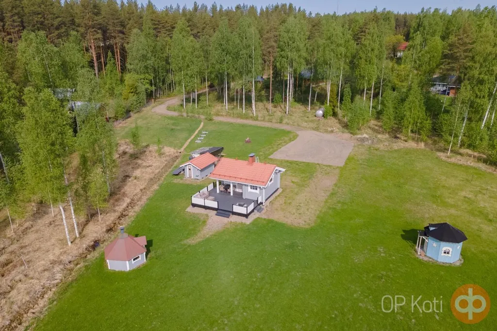Õhuvaade - Riverside Plot with Sauna in Sotkamo