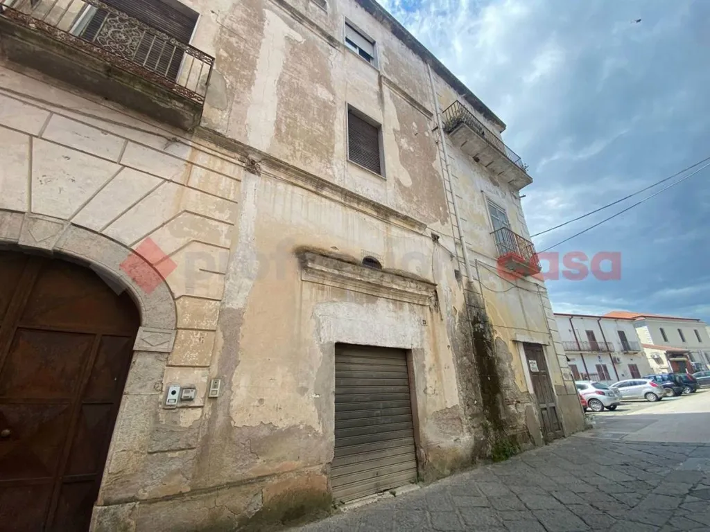 Extérieur - Apartment with Balcony in Carinola