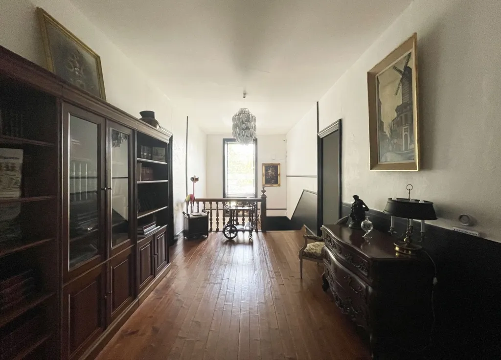 Bureau - Château du XVIIIe avec gîte indépendant à Cognac