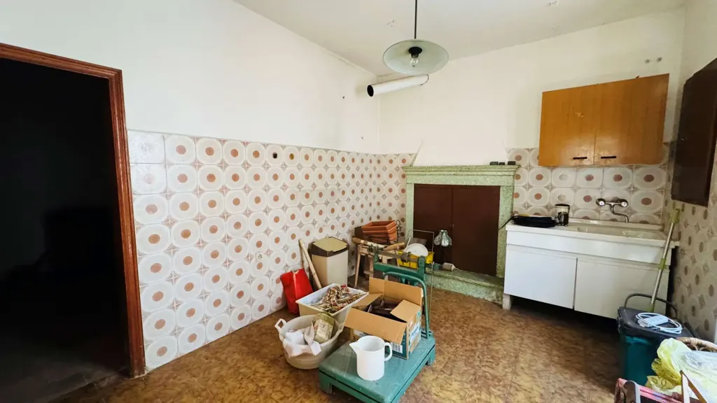 Cuisine - Cottage for Renovation in Crocicchio, Gualdo Tadino