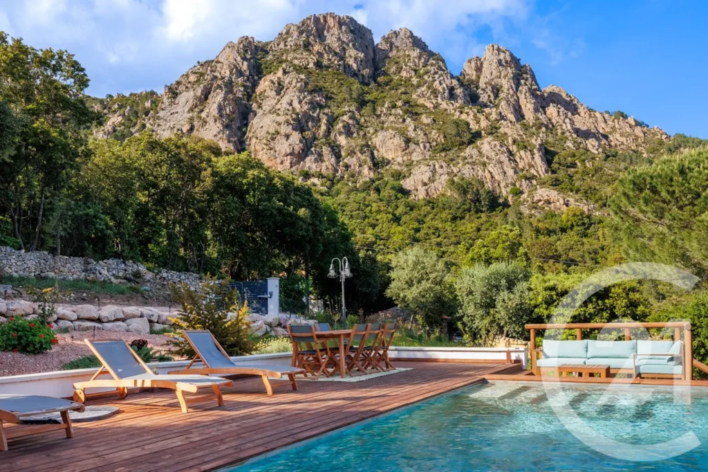 Piscine - Villa Panoramique entre Mer et Montagne