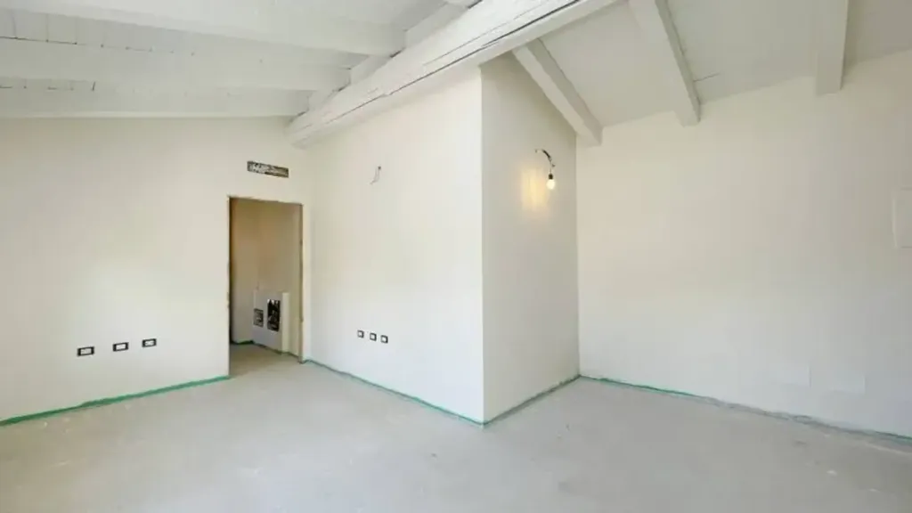 Stanze - Apartment with Terrace in Cento Centre