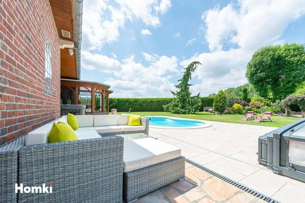 Piscine - Maison avec Piscine Chauffée à Oisy