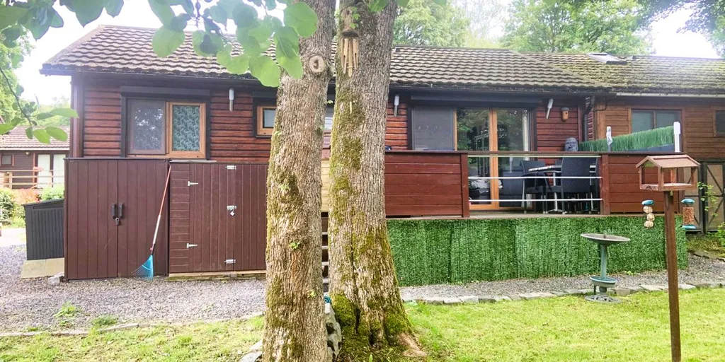 Aed - Chalet with Terrace in Hodister
