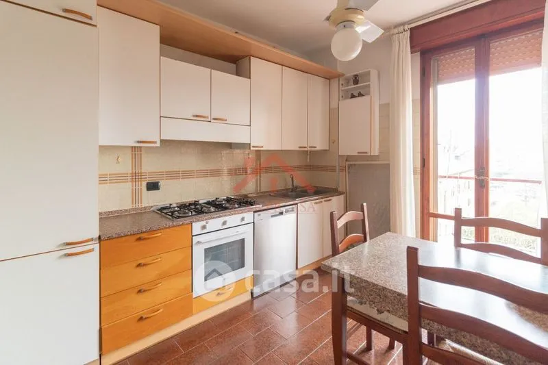 Köök - Pietra-Faced Apartment with Balcony in Carpi