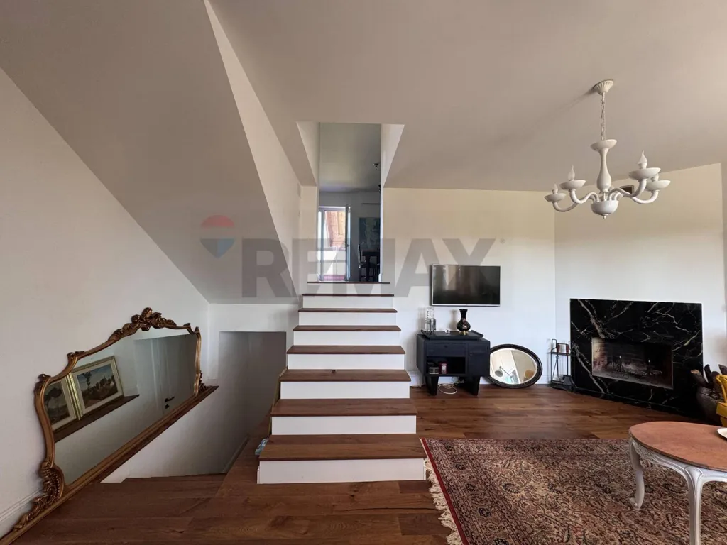Pièces - Semi-detached Villa with Terrace in Campobasso