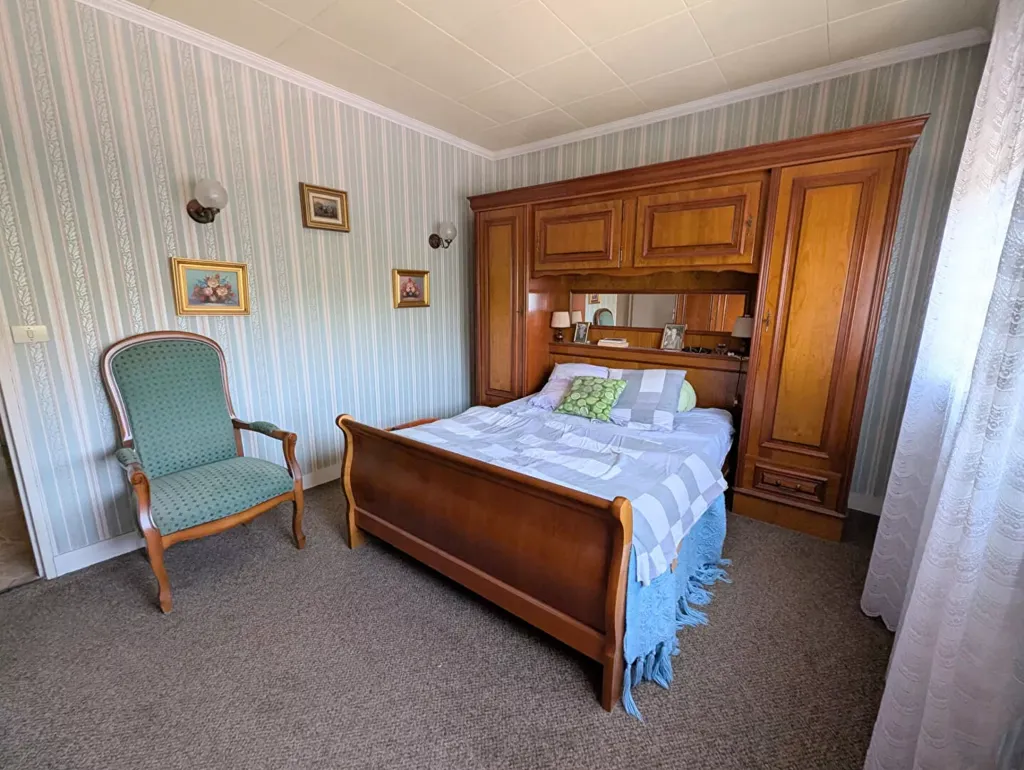 Chambres - Appartement Traversant avec Balcon à Clamart