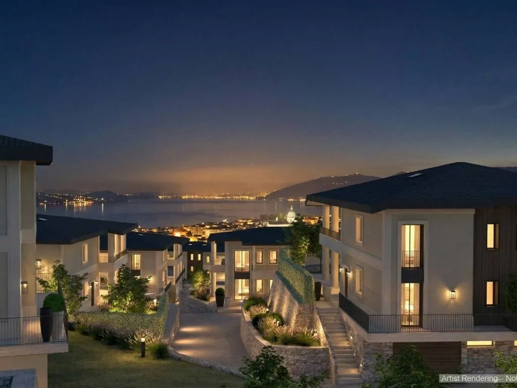 Exterior - Luxury Villa with Lake View in Verbania