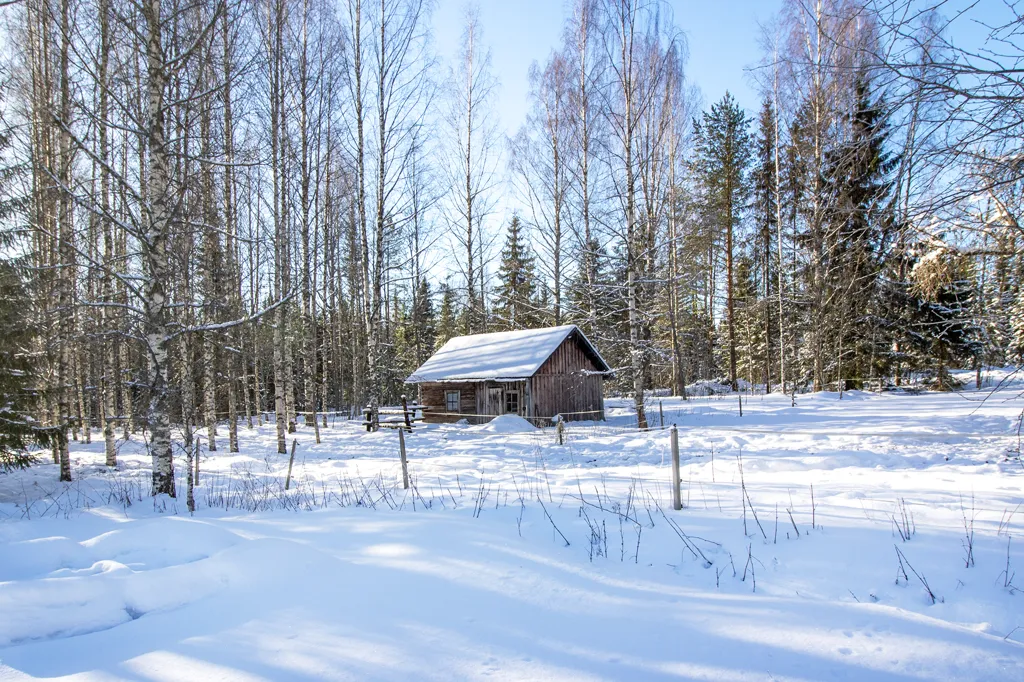 Jardin - Rustic Timber House with Farmyard in Lastukoski