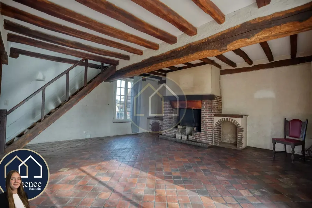Séjour - Maison 7 pièces à Tremblay-les-Villages