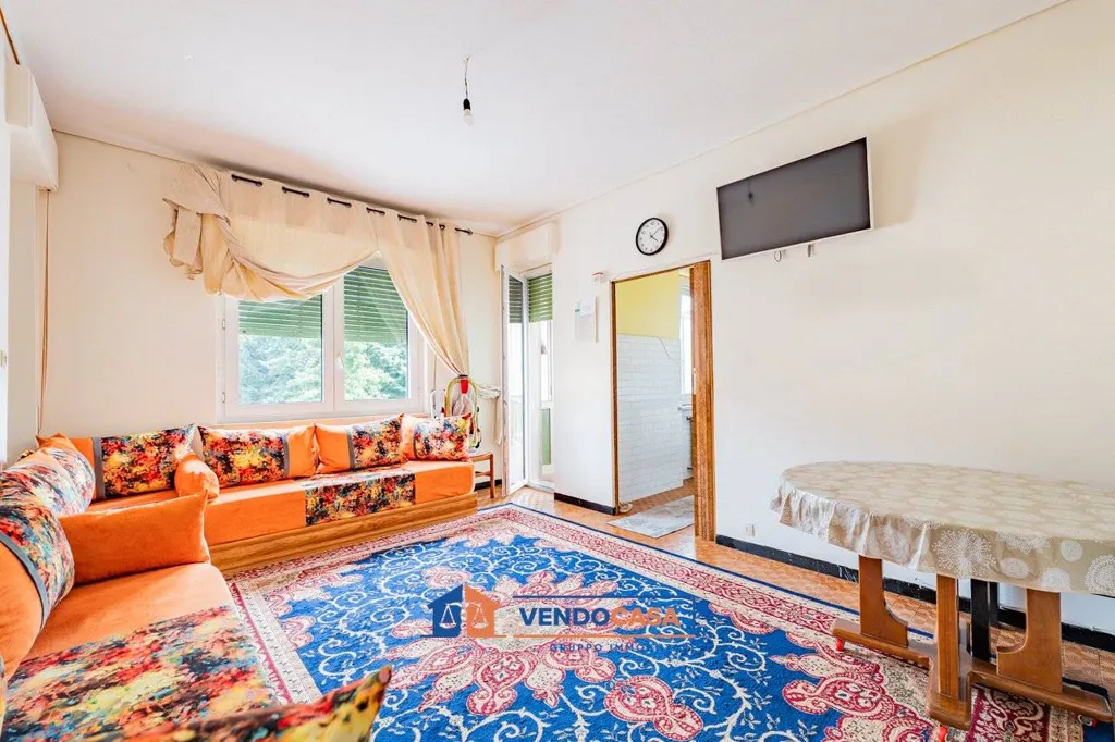 Soggiorno - Apartment with Balcony in Boves Centre