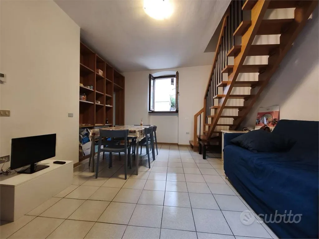 Appartement 3 pièces à IT