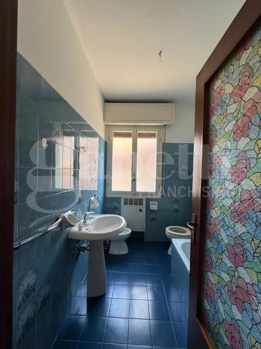 Vannitoad - Apartment with Terrace and Garage in Funo Centre