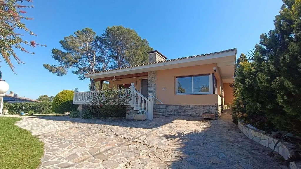 Välivaade - Chalet with Pool in Mig Camí, Tortosa