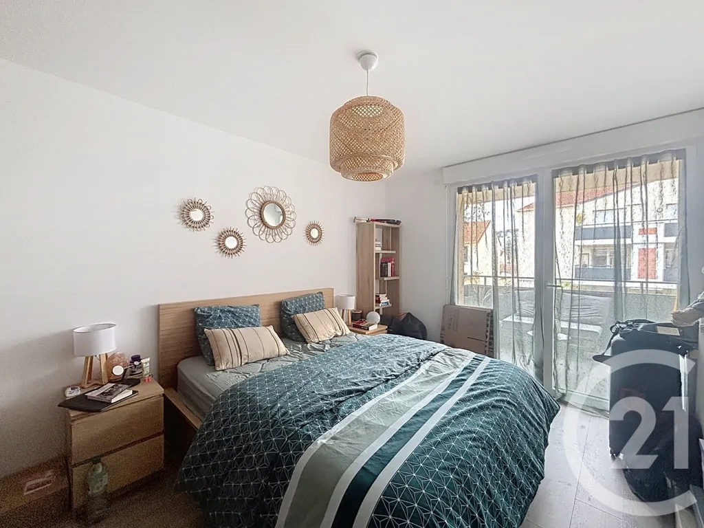 Magamistoad - 2-Bedroom Flat with Balcony in Dammarie-les-Lys
