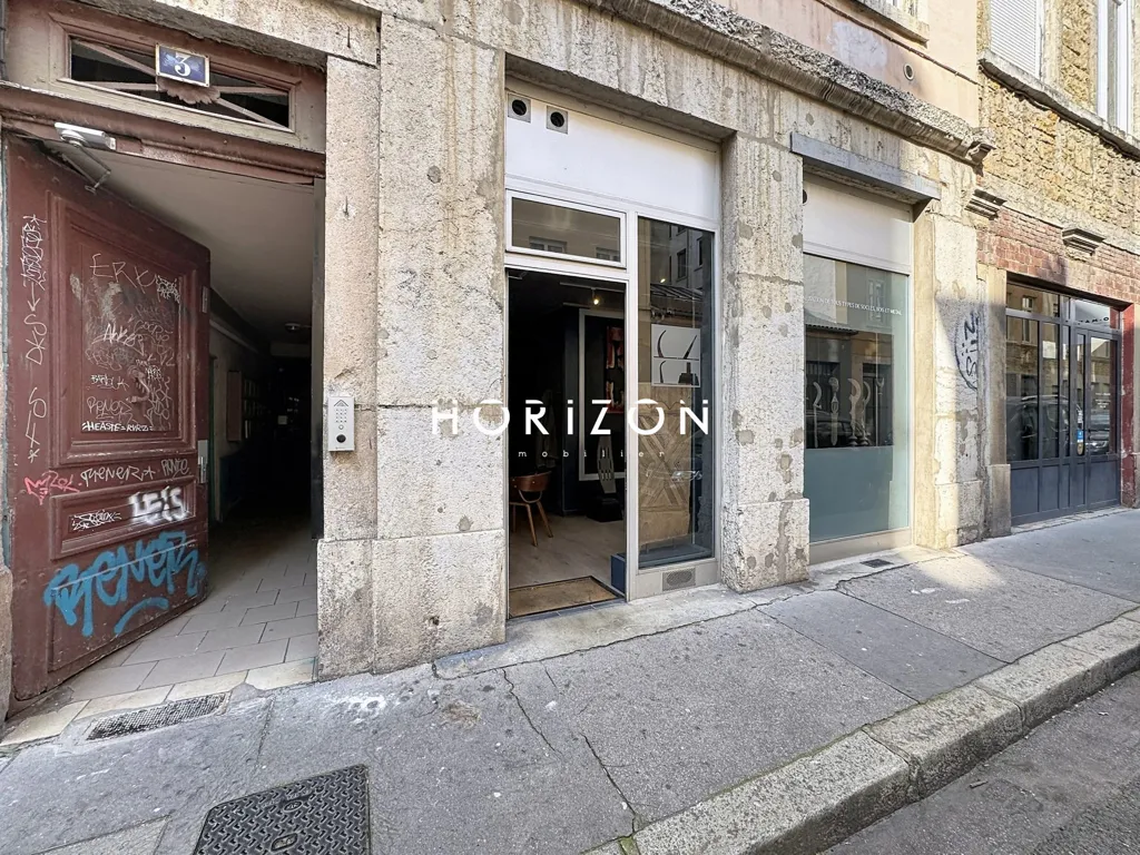 Välivaade - Commercial + Studio in Central Location