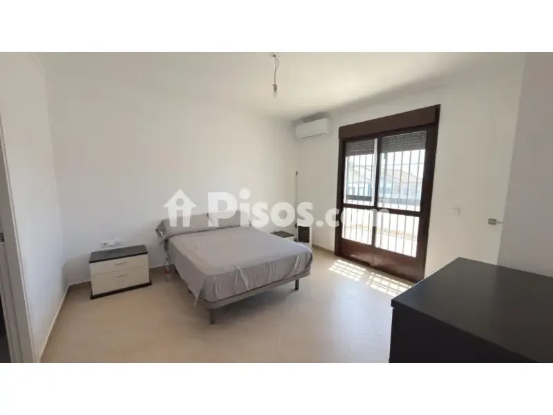 Magamistoad - Semi-Detached House with Pool in Ciparsa Dunamar