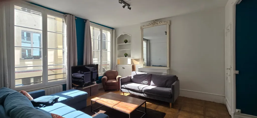 Elutuba - 2-Bedroom Flat with Courtyard View in Paris